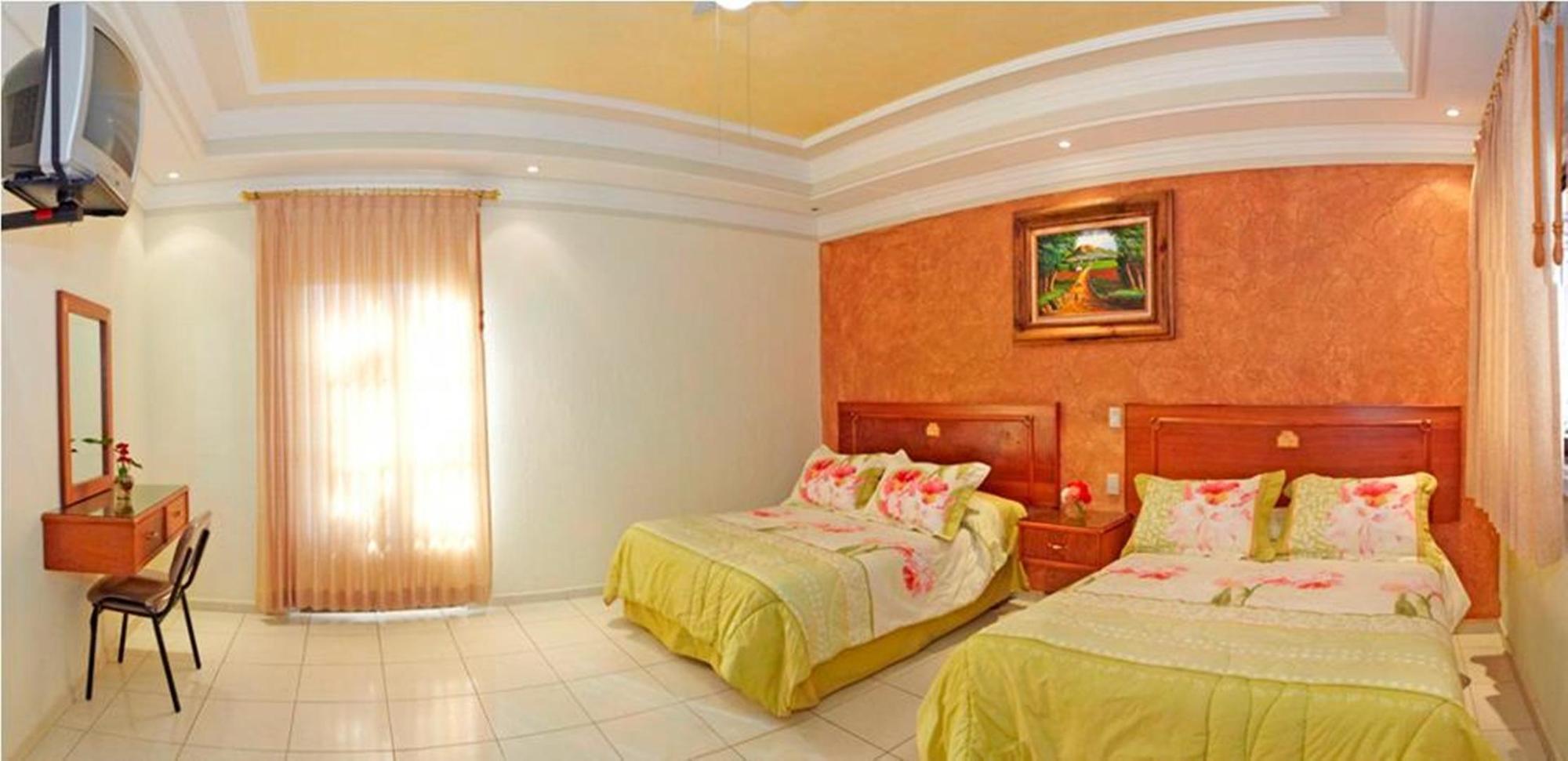 Hotel Rincon Tarasco موروليا المظهر الخارجي الصورة