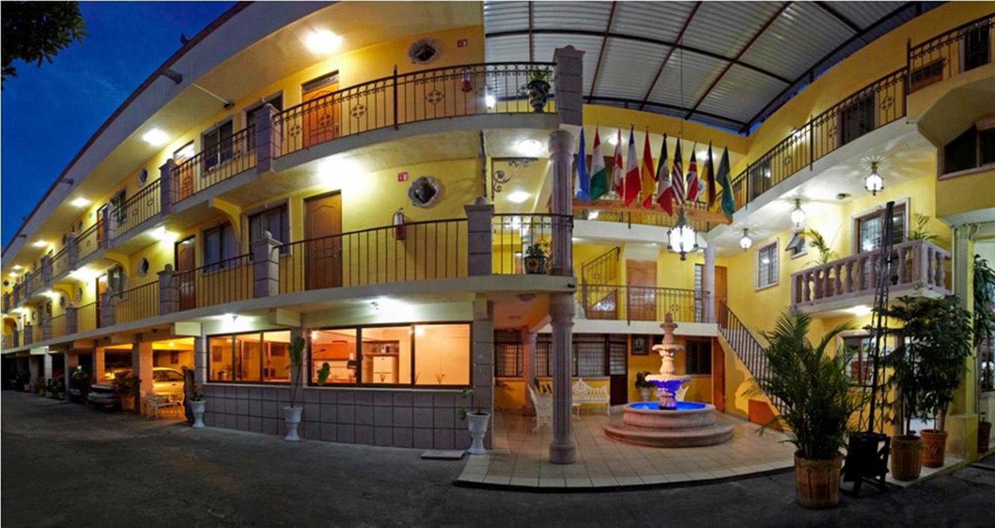 Hotel Rincon Tarasco موروليا المظهر الخارجي الصورة