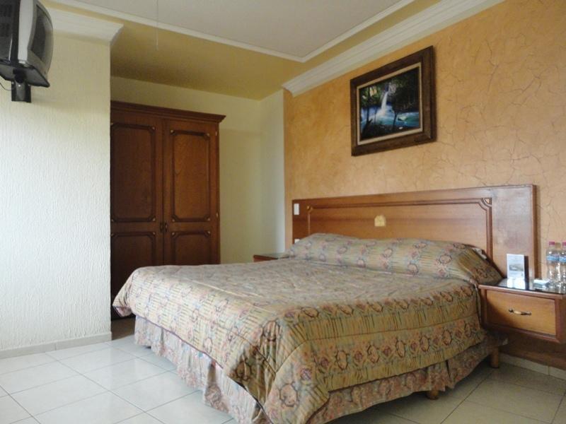 Hotel Rincon Tarasco موروليا المظهر الخارجي الصورة