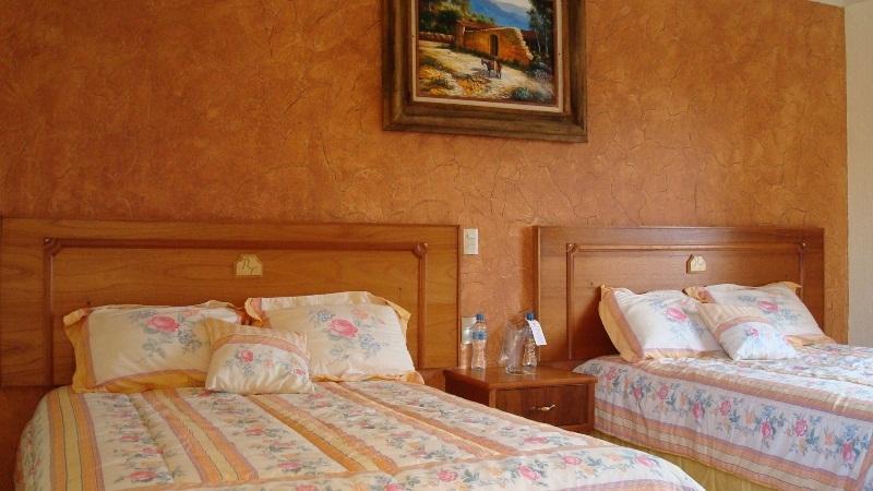 Hotel Rincon Tarasco موروليا المظهر الخارجي الصورة